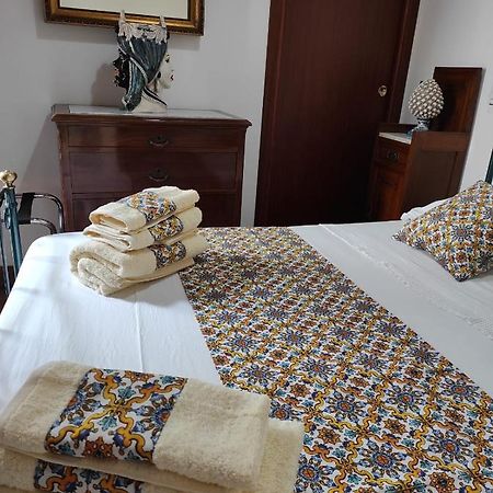 B&B Il Padrino Savoca Exteriör bild