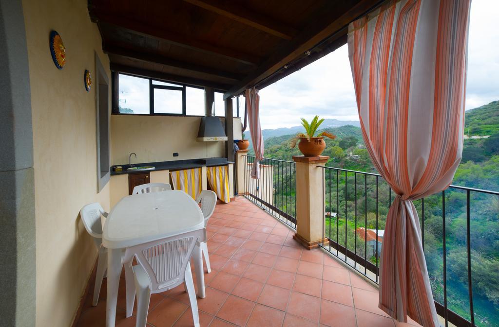 B&B Il Padrino Savoca Rum bild